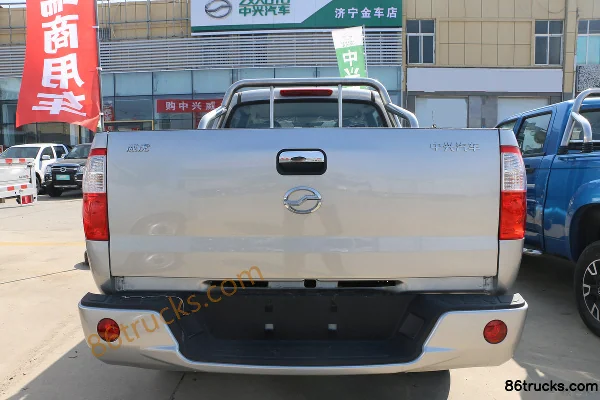 Zhongxing Weihu Classic 2.8T Diesel 120hp Manual 2WD Flat Bed Large Double Cab Pickup (China VI) Official Photos (2) | 86Trucks