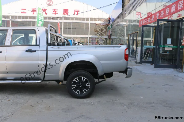 Zhongxing Weihu Classic 2.8T Diesel 120hp Manual 2WD Flat Bed Large Double Cab Pickup (China VI) Official Photos (1) | 86Trucks