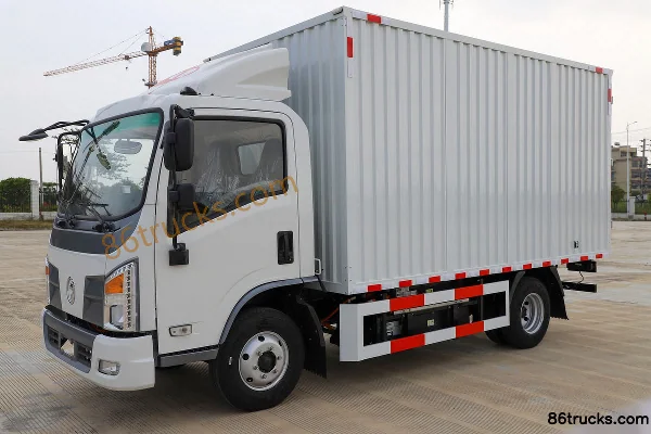 Yuchai New Energy EC342F 4.5T 4.125m single-row pure electric box light truck 106.95kWh 4X2(6 wheels) Exterior (3) | 86Trucks