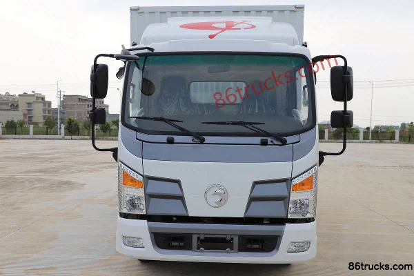 Yuchai New Energy EC342F 4.5T 4.125m single-row pure electric box light truck 106.95kWh 4X2(6 wheels) Exterior (2) | 86Trucks
