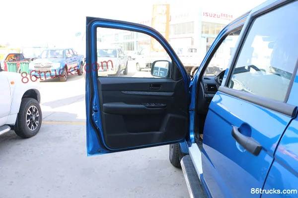 Zhongxing Weihu Classic 2.8T Diesel 120hp Manual 2WD Flat Bed Large Double Cab Pickup (China VI) Chassis (1) | 86Trucks