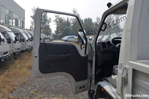 JMC Shunda Wide Body 116hp 4X2(6 wheels) 4.22m Single Row Flatbed Light Truck (Air Brake)(China VI) Cab (1) | 86Trucks