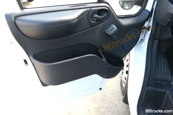 JMC Fushun 2026 Model Commercial Transport Comfort Edition 2.0T Diesel 146 hp 6-speed Manual 5/6 Seats Short Wheelbase Low Roof Light Bus Ca
