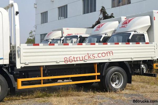 JMC Kaiyun+ Wide Body 129 hp 4X2(6 wheels) 4.2m Single Row Flatbed Light Truck (China VI) (1) | 86Trucks