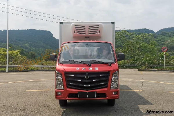 BAIC Ruixiang Boteng M3 1.6L 122hp Gasoline 4X2(6 wheels) 3.7m Single Row Refrigerated Truck (China VI) Exterior (2) | 86Trucks