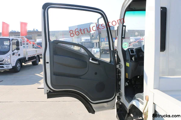 Kama Kaijie M3 Chuangye Edition 130 hp 4X2(6 wheels) 4.16m Single Row Flatbed Light Truck (China VI) Cab (1) | 86Trucks
