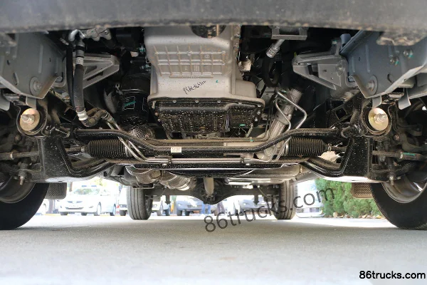 JMC Teshun 122 hp 6-Seater 2.8T Diesel Short Wheelbase Mid-High Roof Light Bus (China VI) Chassis (1) | 86Trucks