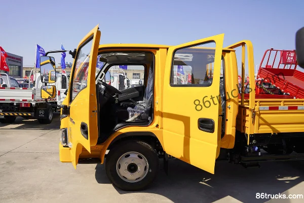 Yuejin Fuxing S100 95 ch 4X2(6 roues) diesel camion plateau double cabine 3,2 m (China VI) (1) | 86Trucks