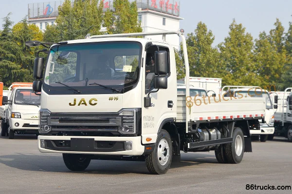 JAC Shuailing S6 130 ch 4X2(6 roues) 4,18 m cabine simple, camion plateau à ridelles (China VI) Extérieur (3) | 86Trucks