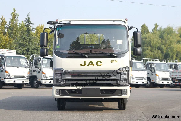 JAC Shuailing S6 130 ch 4X2(6 roues) 4,18 m cabine simple, camion plateau à ridelles (China VI) Extérieur (2) | 86Trucks