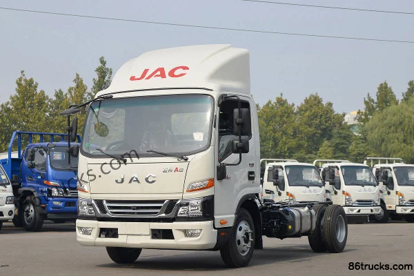 JAC Junling A8 160hp 4X2(6 wheels) 4.12m Single Row Van Light Truck (China VI) Exterior (3) | 86Trucks