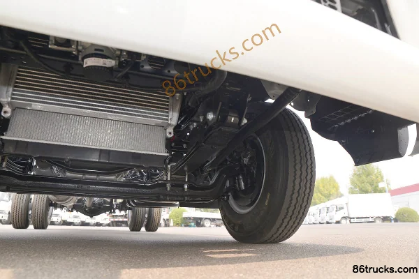 JAC Junling A8 160hp 4X2(6 wheels) 4.12m Single Row Van Light Truck (China VI) Chassis (3) | 86Trucks