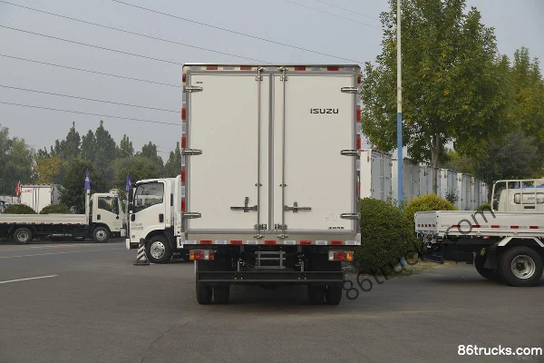 Qingling Isuzu KV600 131 hp 4X2(6 wheels) refrigerated truck (China VI) Body (1) | 86Trucks