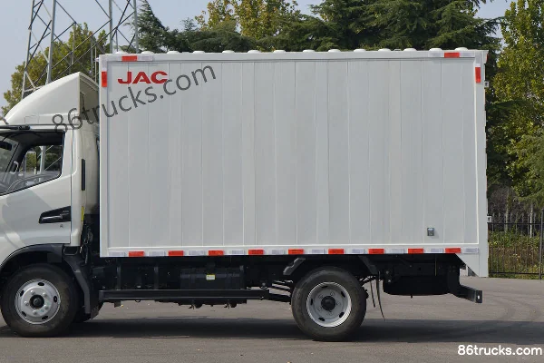 JAC Junling V5 132 hp 4X2(6 wheels) 3.7m single-row box van light truck (China VI) Body (1) | 86Trucks