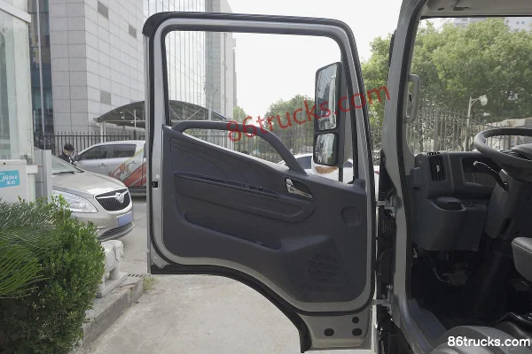 JMC Kaiyun+ Wide Body Luxury Edition 152 ch 4X2(6 roues) 4.2 m single-row box light truck (China VI) Cabine (1) | 86Trucks