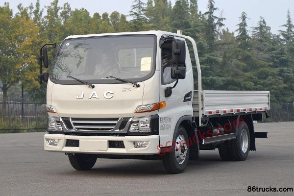 JAC Junling V5 Underground Garage Edition 132hp 4X2(6 wheels) 3.7m Single Row Flatbed Light Truck (China VI) Exterior (3) | 86Trucks