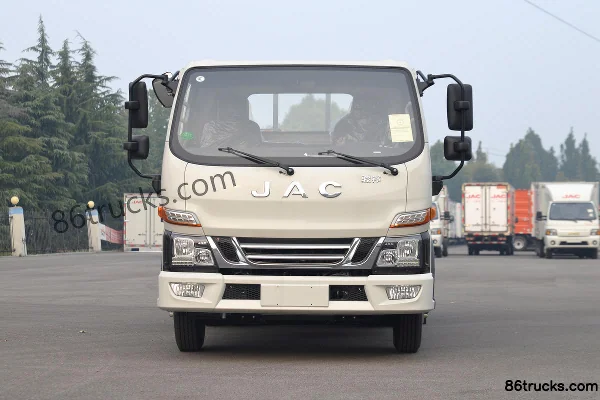 JAC Junling V5 Underground Garage Edition 132hp 4X2(6 wheels) 3.7m Single Row Flatbed Light Truck (China VI) Exterior (2) | 86Trucks