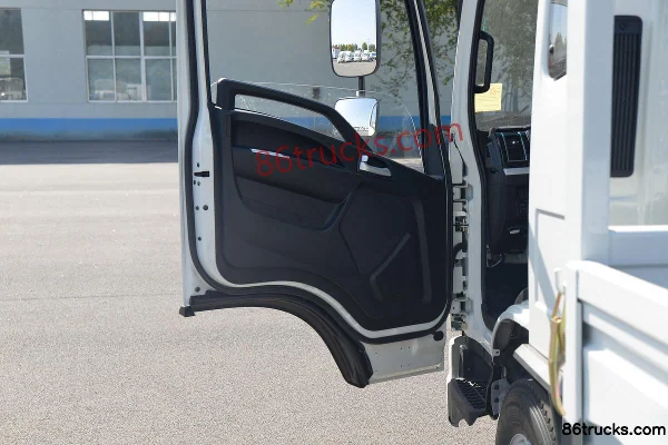 JAC Yunduoduo N6 140hp 4X2(6 wheels) 3.43m Semi-row Flatbed Light Truck (China VI) Cab (2) | 86Trucks