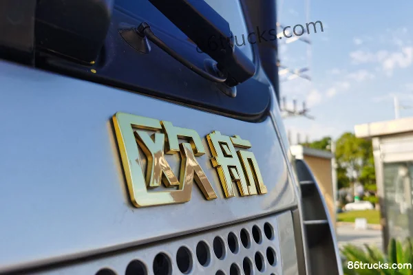 Foton Auhang R Pro 270 ch 4X2(6 roues) 6,8 m AMT automatique camion porteur fourgon Extérieur (3) | 86Trucks