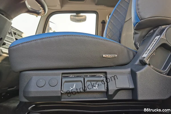Foton Auhang R Pro 270 ch 4X2(6 roues) 6,8 m AMT automatique camion porteur fourgon Cabine (2) | 86Trucks