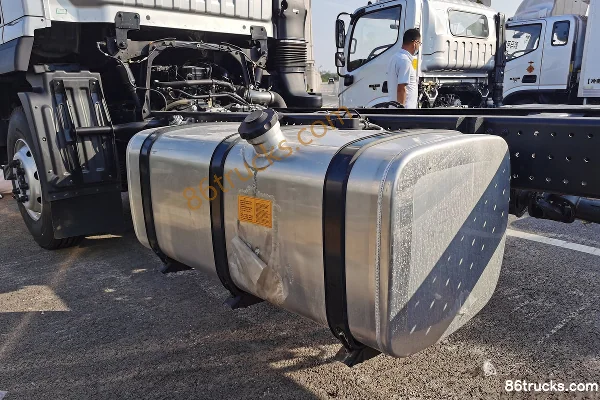 Foton Auhang R Pro 270 ch 4X2(6 roues) 6,8 m AMT automatique camion porteur fourgon Châssis (3) | 86Trucks