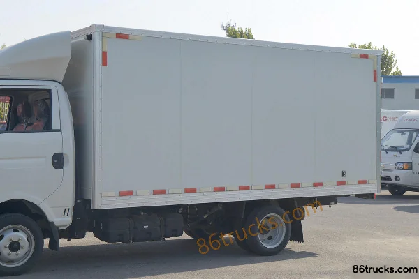 JAC Kaida X6 1,8 L 130 ch 4X2(6 roues) essence camion plateau fourgon 3,95 m cabine simple (China VI) Carrosserie (1) | 86Trucks