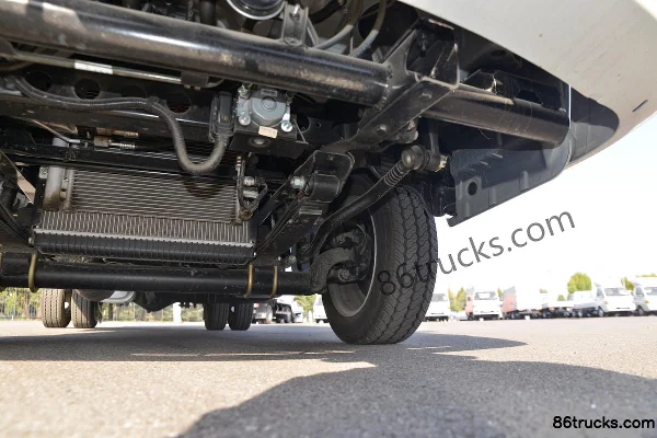 JAC Kaida X6 1.6L 120 hp 4X2(6 wheels) Gasoline 3.95m Single Row Wing Opening Van Mini Truck (China VI) Chassis (3) | 86Trucks