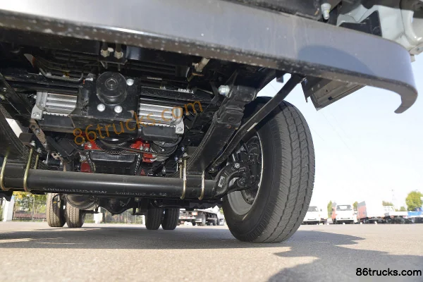 JAC Kaida X1 95 ch 4X2(6 roues) 3,64 m petit camion à ridelles à cabine simple Châssis (3) | 86Trucks