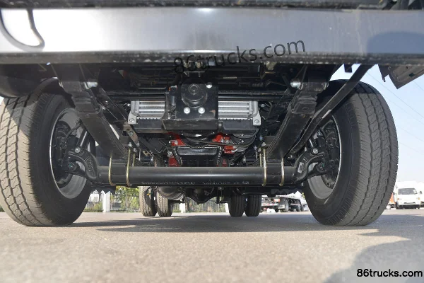 JAC Kaida X1 95 ch 4X2(6 roues) 3,64 m petit camion à ridelles à cabine simple Châssis (1) | 86Trucks