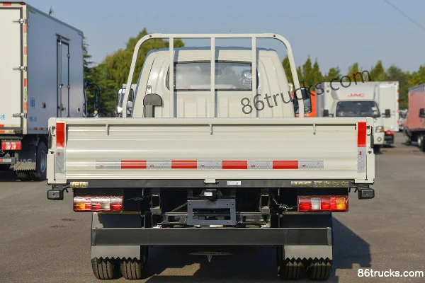 JAC Kaida X6 1.8L 130hp 4X2(6 wheels) 3.5m Single Row Flatbed Mini Truck (China VI) Body (2) | 86Trucks