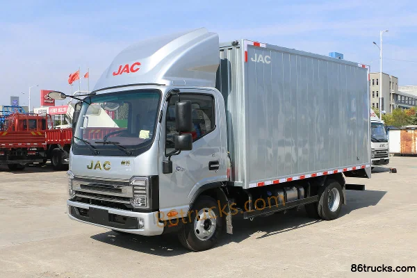 JAC Shuailing S6 151 hp 4X2(6 wheels) 4.18m Single Row Cab Light Truck (China VI) Exterior (3) | 86Trucks