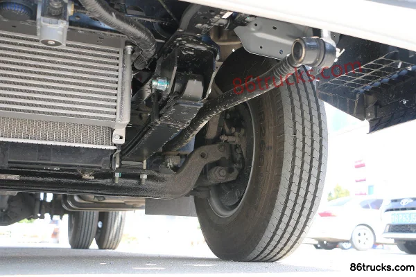 JAC Shuailing S6 151 hp 4X2(6 wheels) 4.18m Single Row Cab Light Truck (China VI) Chassis (3) | 86Trucks