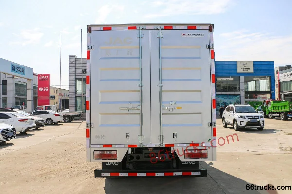 JAC Shuailing S6 151 hp 4X2(6 wheels) 4.18m Single Row Cab Light Truck (China VI) Body (3) | 86Trucks