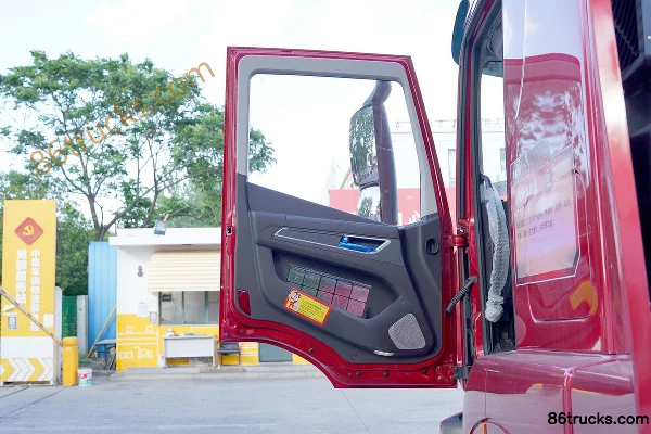 SAIC Hongyan Jiehu H6 Standard Load Poseidon Edition 400 hp 4X2(6 wheels) Tractor Truck (China VI) (Axle Ratio 4.11) Cab (1) | 86Trucks