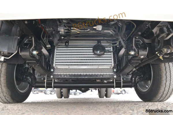 Foton Aumark M Card 122hp 4X2(6 wheels) 4.17m Single Row Van Small Truck Chassis (1) | 86Trucks