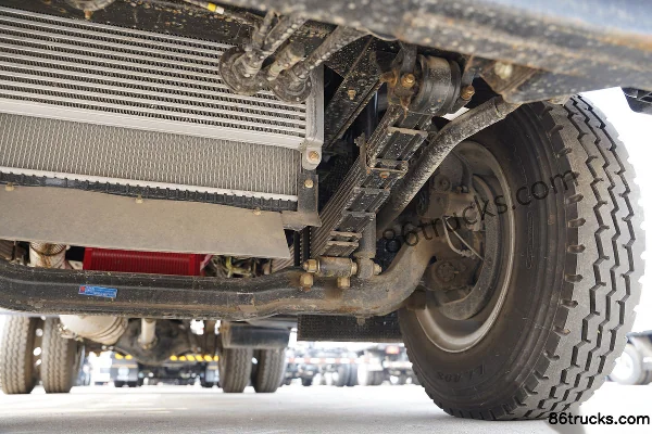 Dongfeng Kaipute Xingyun K7-L Standard Edition 163hp 4X2(6 wheels) 5.15m Single Row Stake Truck (China VI) Chassis (3) | 86Trucks