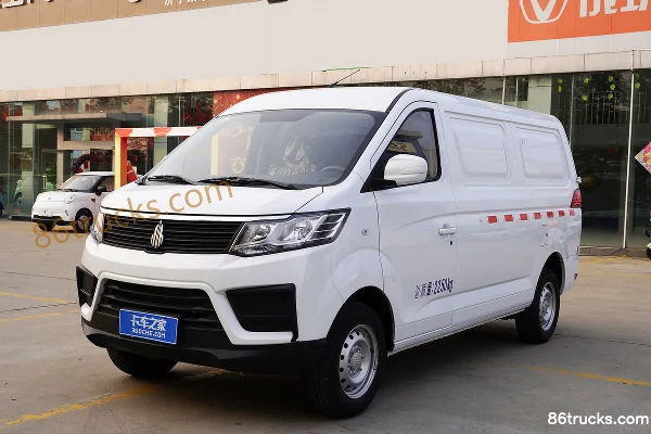 BAIC Ruixiang Boteng V2 Super Value Edition 113 hp 1.5L Gasoline 2-Seat Panel Van Exterior (3) | 86Trucks