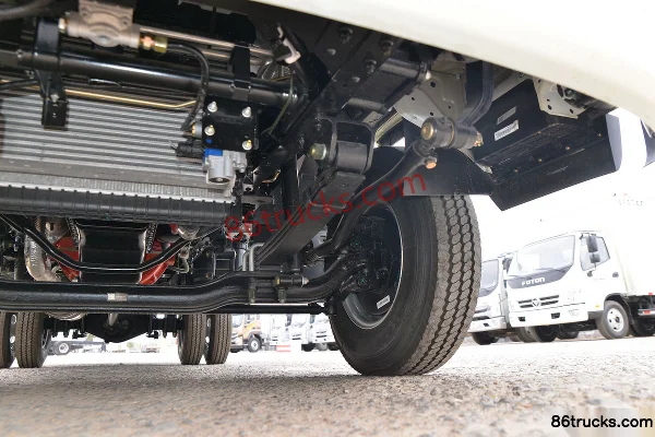 Foton Ollin Jieyun édition classique 115 ch 4X2(6 roues) 3,655 m camion léger à ridelles cabine simple Châssis (3) | 86Trucks