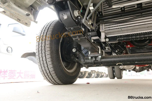 Foton Xiangling M2 comfort type 95 ch 4X2(6 roues) 3.8 m single row flatbed mini truck (China VI) Châssis (2) | 86Trucks