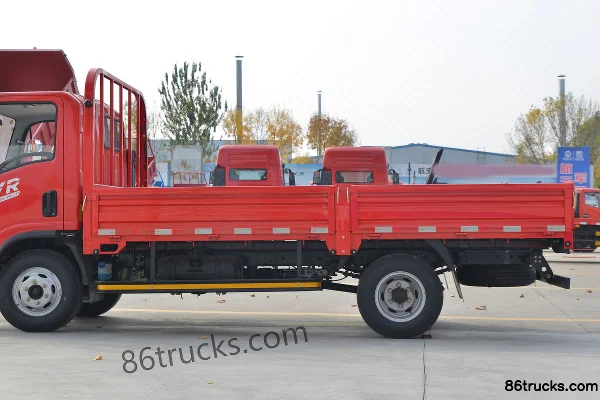 FAW Jiefang Hu VR 132 hp 4X2(6 wheels) 4.2 m single-row flatbed light truck (China VI) Body (2) | 86Trucks