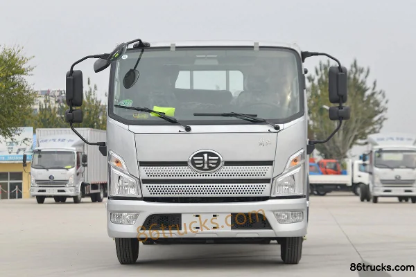 FAW Jiefang Lingtu 160 hp 4X2(6 wheels) 4.2m Single Row Flatbed Light Truck (China VI) Exterior (2) | 86Trucks
