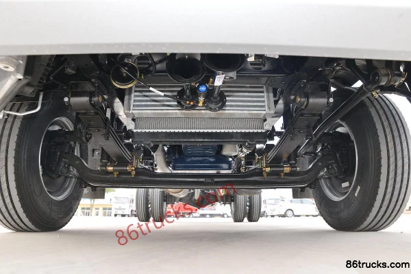SHACMAN Light Truck Delong K3000 140 hp 4X2(6 wheels) 4.18m Single Row Van Light Truck (China VI) Chassis (1) | 86Trucks