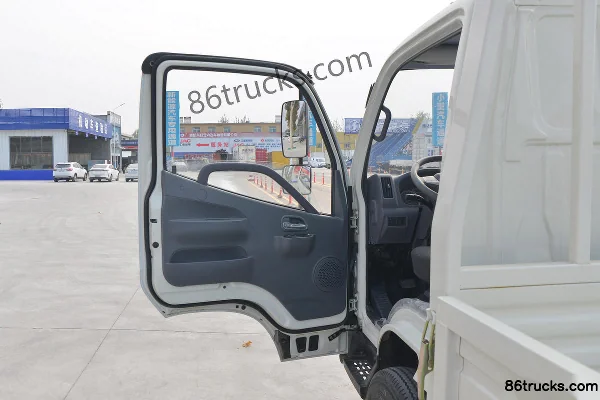 Foton Times Small Card Star 5 115hp 4X2(6 wheels) 3.67m single-row flatbed light truck (air brake) Cab (1) | 86Trucks