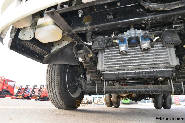 Foton Times Small Card Star 5 115hp 4X2(6 wheels) 3.67m single-row flatbed light truck (air brake) Chassis (2) | 86Trucks