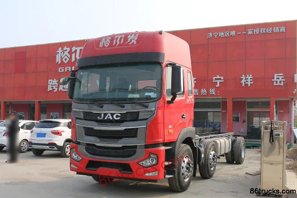 JAC Gallop A5L Heavy Truck 240 hp 6X2(8 wheels) 6.8m Flatbed Cargo Truck (China VI) (Fast Gear 8-speed) Exterior (3) | 86Trucks