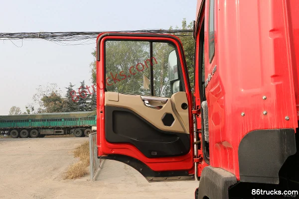 JAC Gallop A5L Heavy Truck 240 hp 6X2(8 wheels) 6.8m Flatbed Cargo Truck (China VI) (Fast Gear 8-speed) Cab (1) | 86Trucks