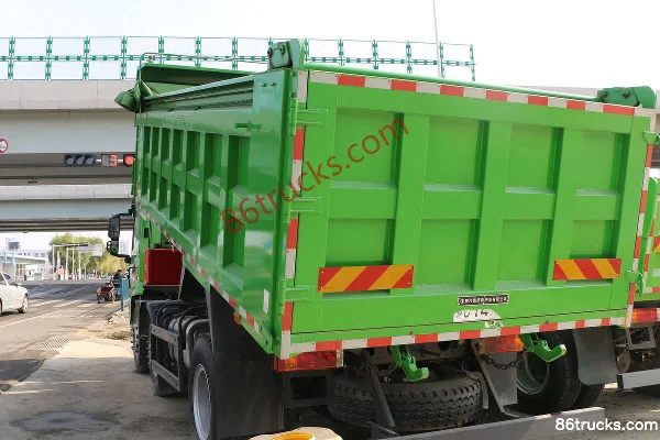SHACMAN Commercial Vehicle Xuande Wing 6 Composite Edition 300 hp 6X2(8 wheels) 6m dump truck Body (2) | 86Trucks