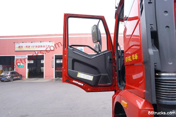 FAW Jiefang J6L Medium Truck Zunxiang Edition Green Pass Version 260 hp 4X2(6 wheels) 6.75m Flatbed Cargo Truck (China VI)(High Roof)(Ratio