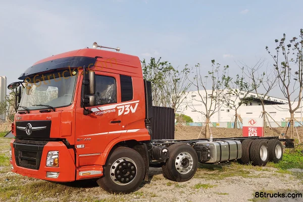 Dongfeng Changxing D3 320 hp 8X4(12 wheels) 7.2m Stake Truck (China VI) Exterior (3) | 86Trucks