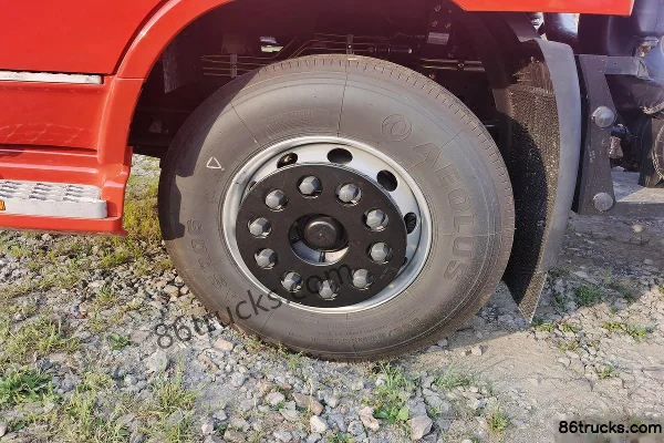 Dongfeng Changxing D3 320 hp 8X4(12 wheels) 7.2m Stake Truck (China VI) Chassis (1) | 86Trucks